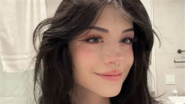 Inside The Carolinasamani OnlyFans Leak