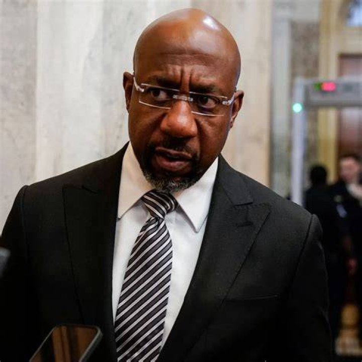 Raphael Warnock Bio, Wiki, Age, Wife, Daughter, Pastor, and Net Worth.