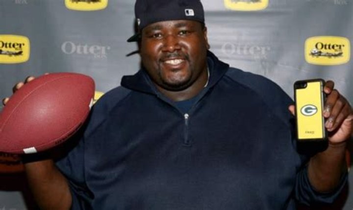 Unveiling Quinton Aaron's Net Worth: Secrets And Strategies Revealed